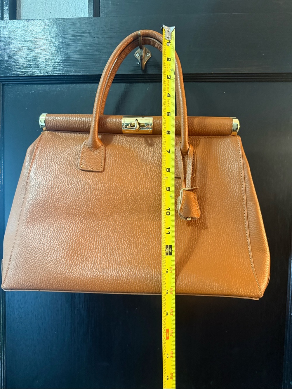 Italian Leather Classic Structured Women's Top-Handle Bag in Tan - Picture 3 of 7